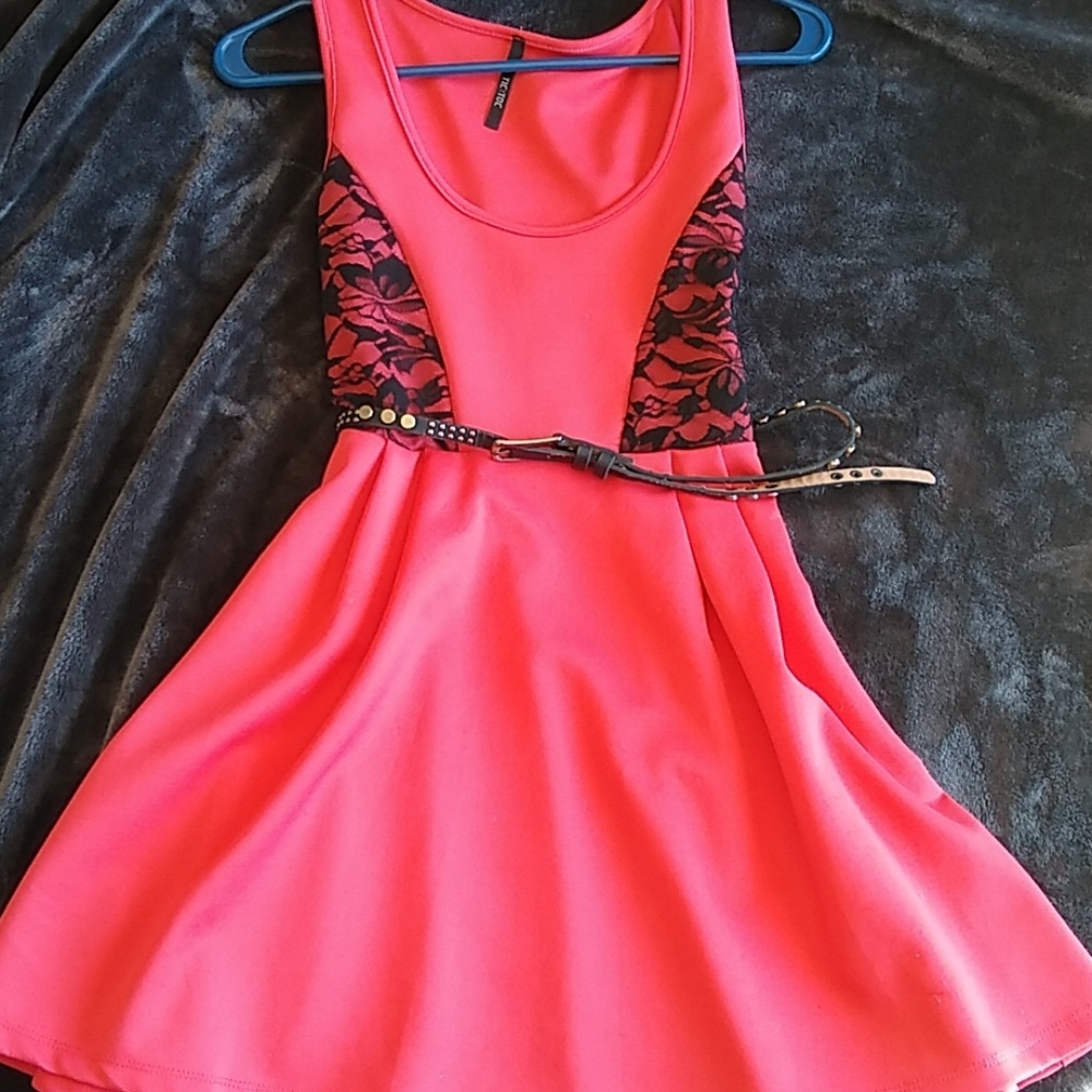 🔥Coral Dress with black lace